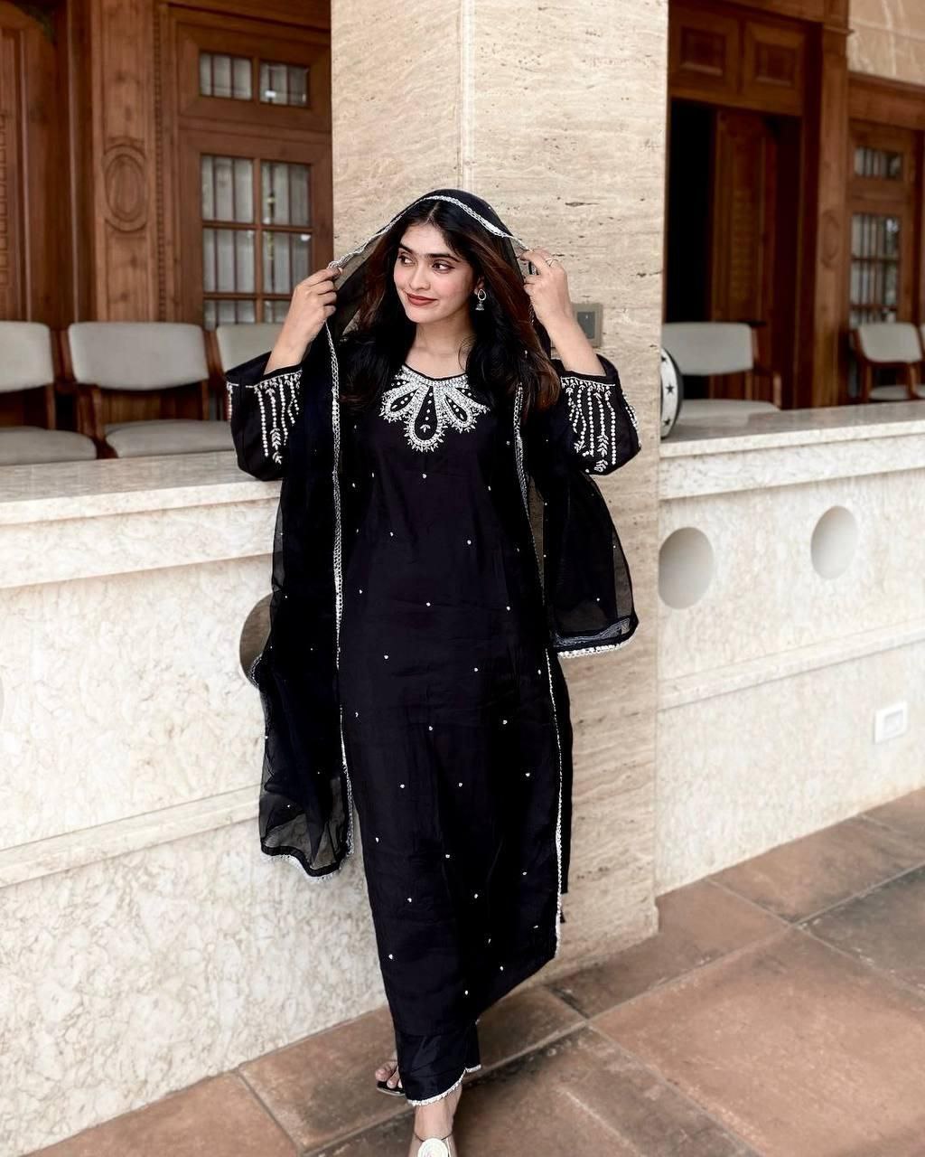 KURTI-PLAZZO SET IN MUSLIN COTTON FABRIC