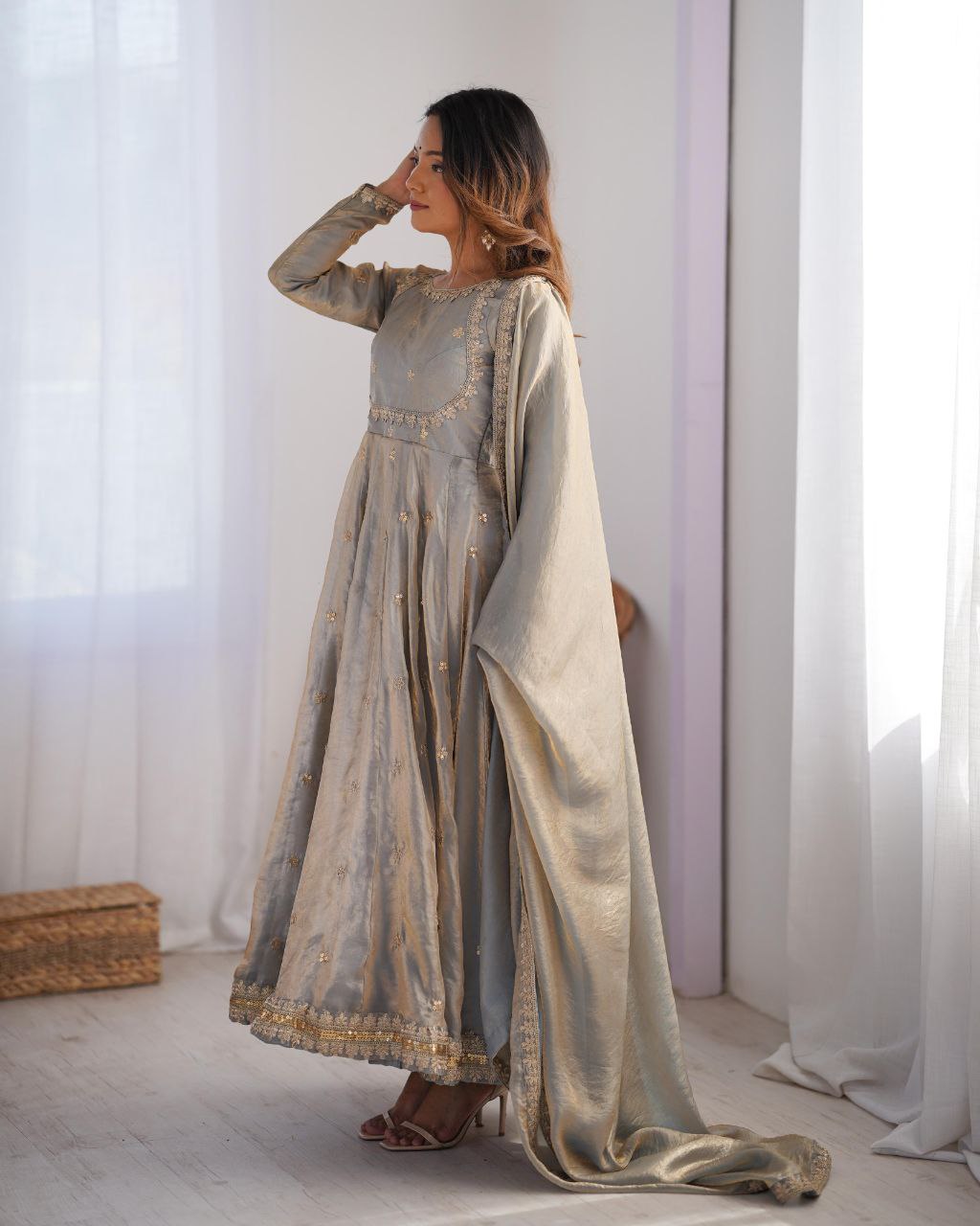 Fandy Silk Gown
