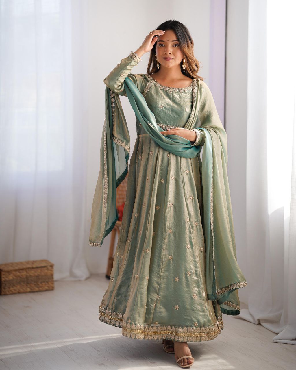 Fandy Silk Gown