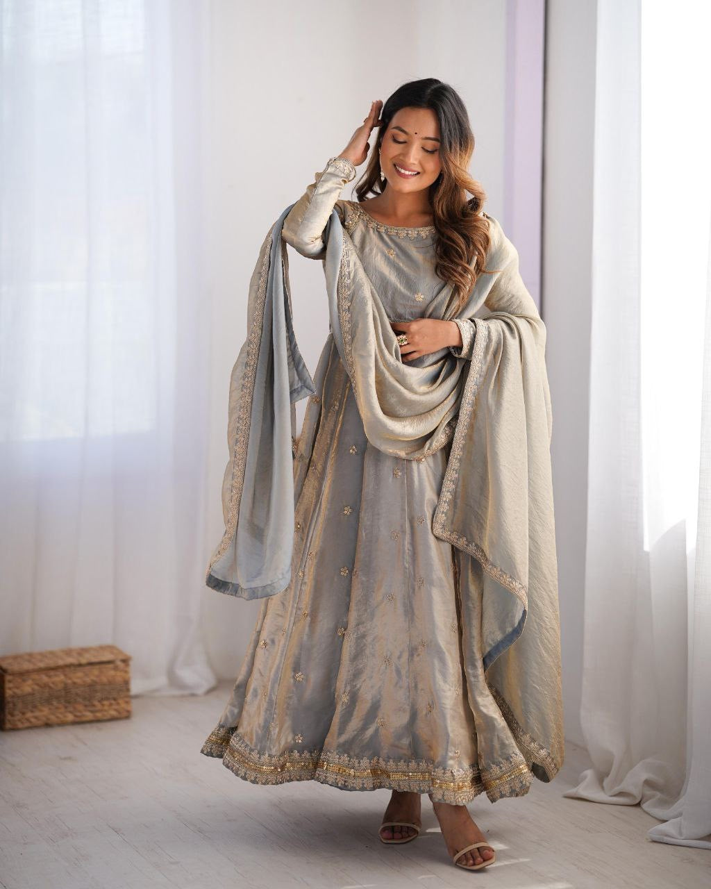 Fandy Silk Gown