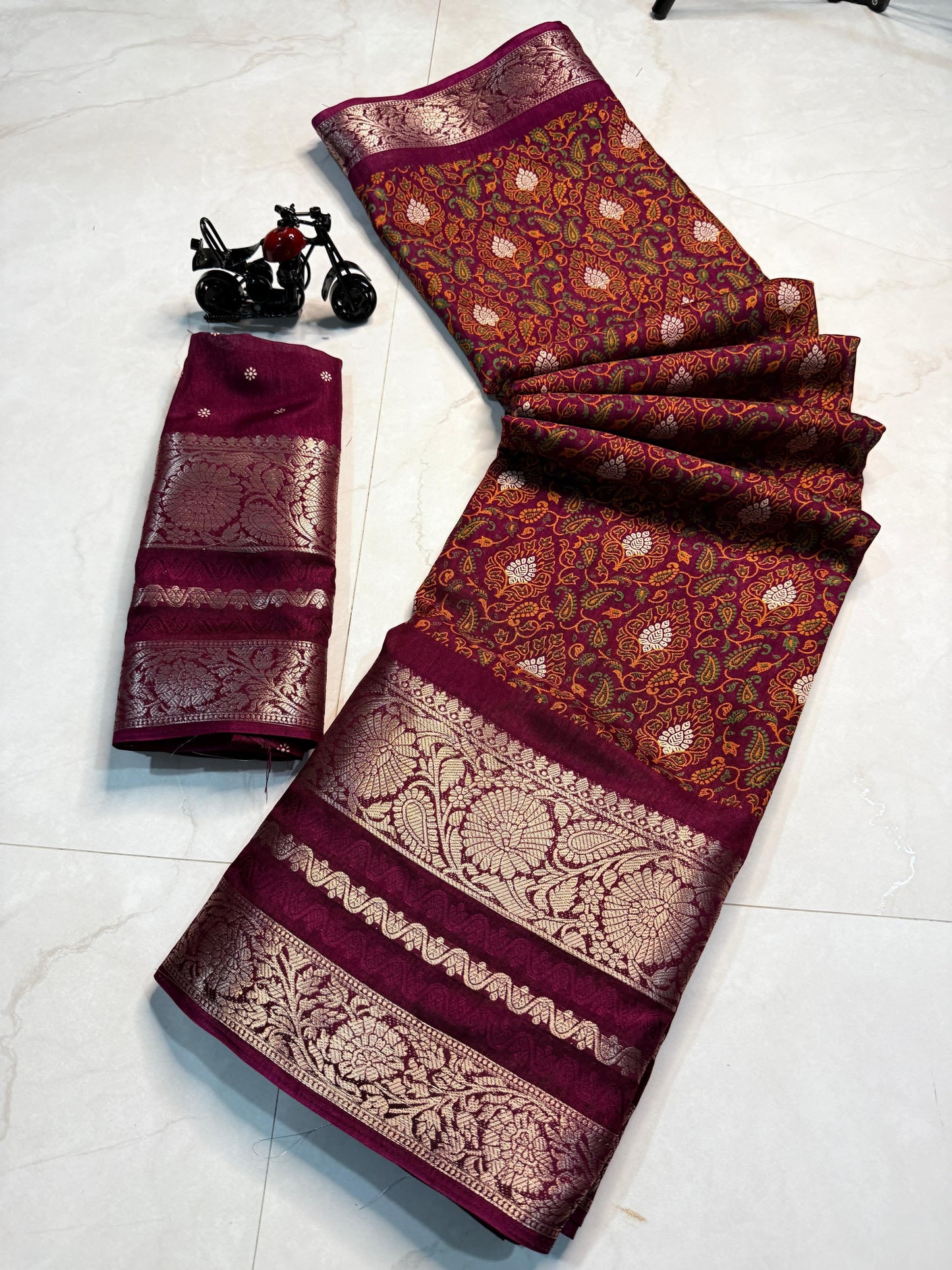 Premium flower super hit popular premium saree