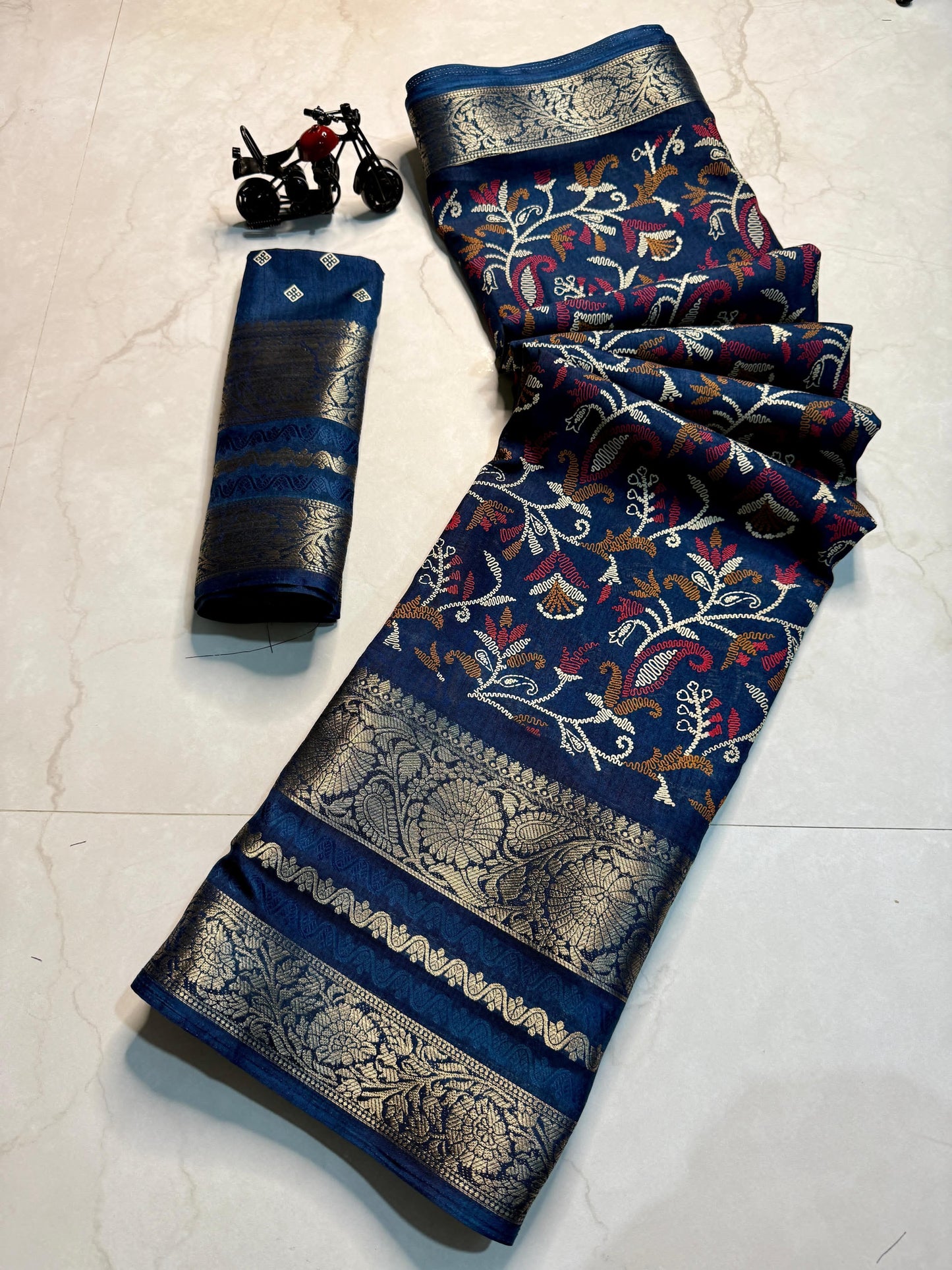 Premium flower super hit popular premium saree