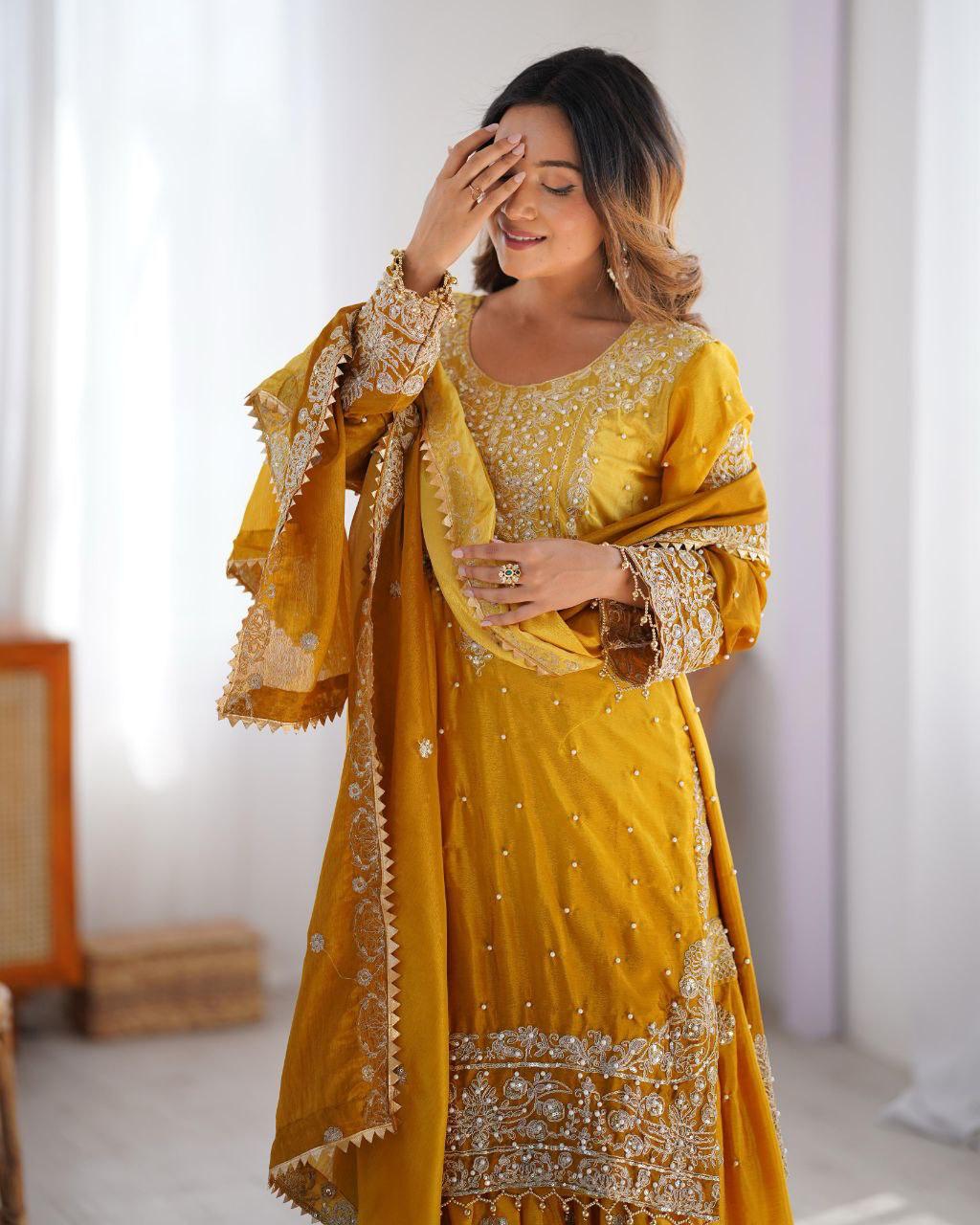Chinon silk Trendy Suit