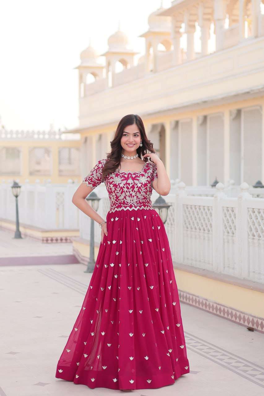PREMIUM READYMADE DESIGNER GOWN